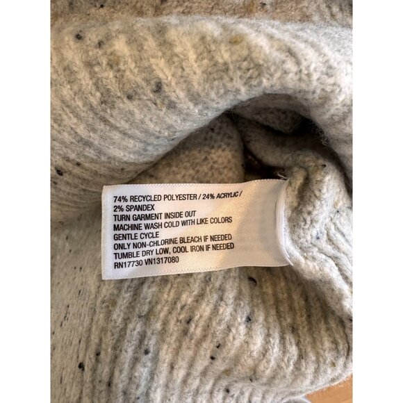 NWT Universal Thread Gray Round Neck Cable Knit Pullover Sweater Womens Size L - Picture 7 of 9